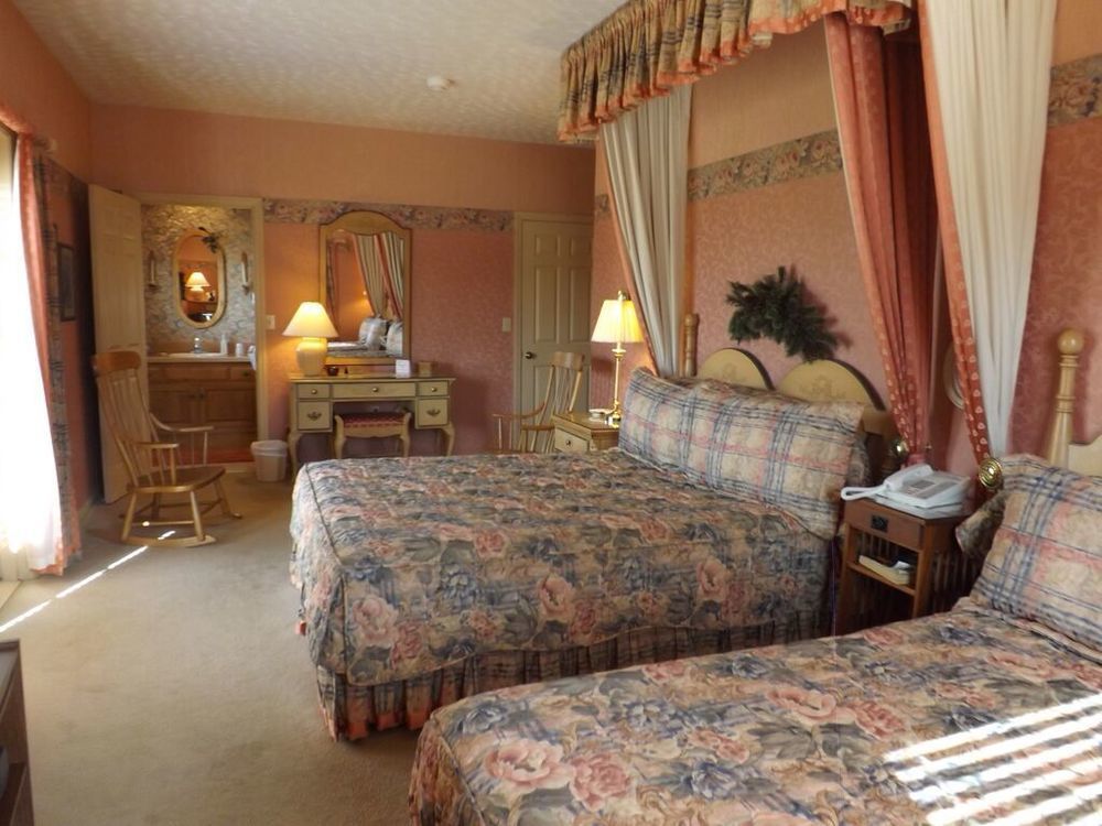 West Ridge Bed & Breakfast 伊丽莎白镇 外观 照片