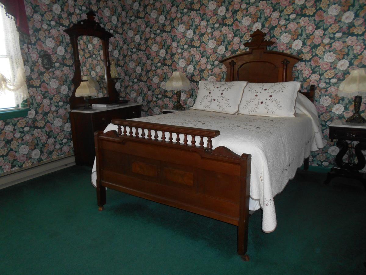 West Ridge Bed & Breakfast 伊丽莎白镇 外观 照片
